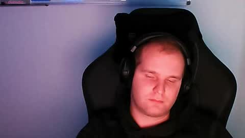 Anderson online show from November 2025 12:04:01 PM