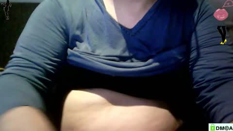 Linda Cross online show from November 2025 01:16:01 AM