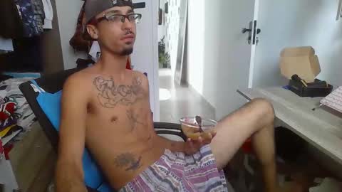 Snapshot of crudosoy chatting on February 2026 04:27:02 PM Carlo online show from February 2026 04:27:02 PM