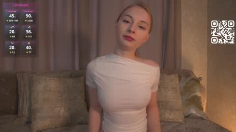 Rina online show from November 2025 09:43:02 AM