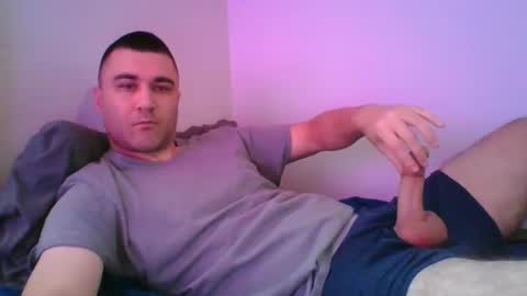 Snapshot of crush380 chatting on December 2024 03:24:02 PM Crush380 online show from December 2024 03:24:02 PM