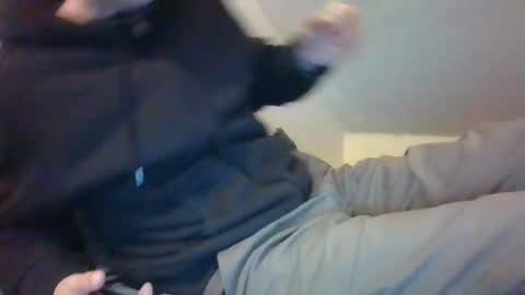 Snapshot of crush380 chatting on March 2025 01:58:01 AM Crush380 online show from March 2025 01:58:01 AM