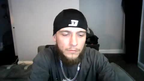 Snapshot of cruz815 chatting on March 2026 04:09:01 AM cruz815 online show from March 2026 04:09:01 AM