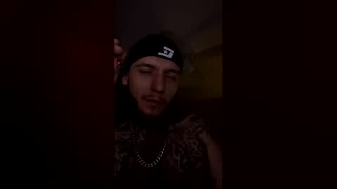 Snapshot of cruz815 chatting on March 2026 12:30:02 AM cruz815 online show from March 2026 12:30:02 AM