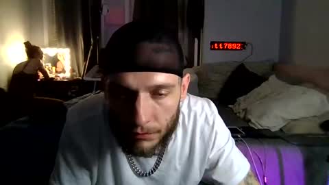 Snapshot of cruz815 chatting on May 2026 03:02:02 AM cruz815 online show from May 2026 03:02:02 AM