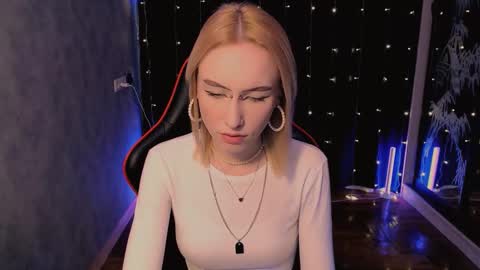 Snapshot of crybambi chatting on February 2026 08:33:02 AM crybambi online show from February 2026 08:33:02 AM