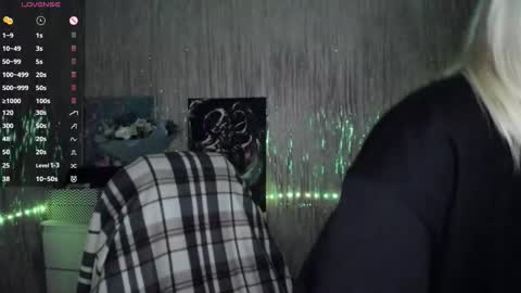 Lilith online show from October 2025 06:04:01 PM