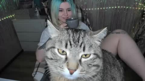 Lilith online show from November 2025 05:23:02 PM