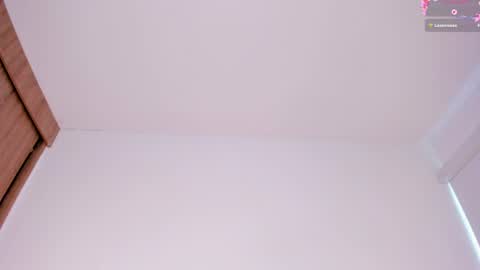 Snapshot of crystal_hartx chatting on July 2026 09:32:01 PM Crystal online show from July 2026 09:32:01 PM