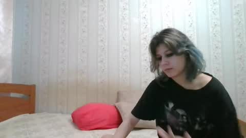 Crystal and Marcl online show from December 2024 11:49:01 AM