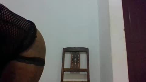 crystal_viv_1 online show from October 2025 11:29:01 AM