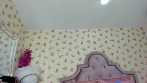 Milf Latina online show from June 2026 02:50:02 PM