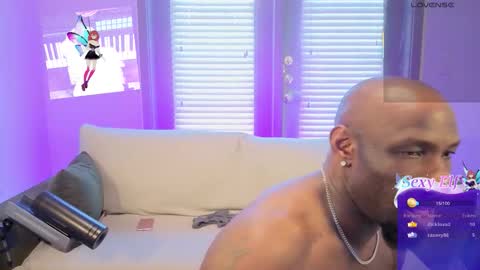 Snapshot of crystalclearstud chatting on January 2026 01:59:02 PM crystalclearstud online show from January 2026 01:59:02 PM