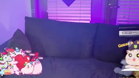 Snapshot of crystalclearstud chatting on May 2026 09:37:02 AM crystalclearstud online show from May 2026 09:37:02 AM