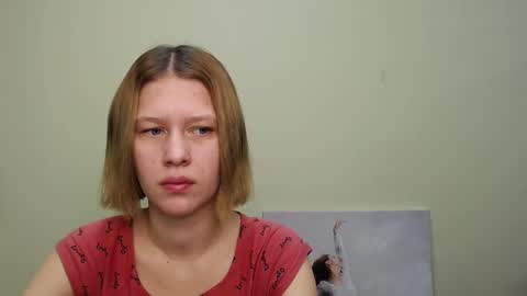 Snapshot of crystalgirl__ chatting on December 2024 06:59:02 AM Stella online show from December 2024 06:59:02 AM