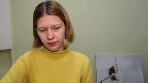 Snapshot of crystalgirl__ chatting on December 2024 07:07:02 AM Stella online show from December 2024 07:07:02 AM