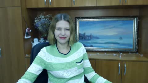 Snapshot of crystalgirl__ chatting on January 2025 07:21:02 AM Stella online show from January 2025 07:21:02 AM