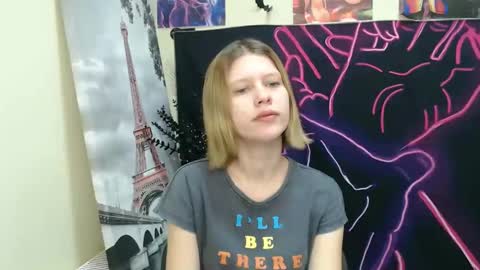 Snapshot of crystalgirl__ chatting on January 2025 06:54:01 AM Stella online show from January 2025 06:54:01 AM