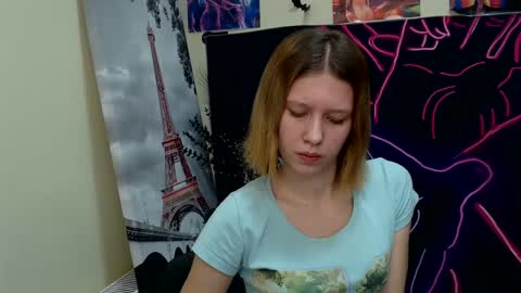 Snapshot of crystalgirl__ chatting on January 2025 09:55:01 AM Stella online show from January 2025 09:55:01 AM