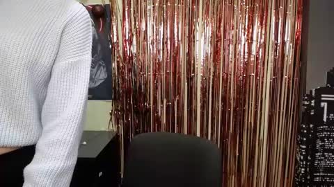 Snapshot of crystalgirl__ chatting on February 2025 12:17:01 PM Stella online show from February 2025 12:17:01 PM