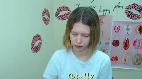 Snapshot of crystalgirl__ chatting on February 2025 07:26:02 AM Stella online show from February 2025 07:26:02 AM