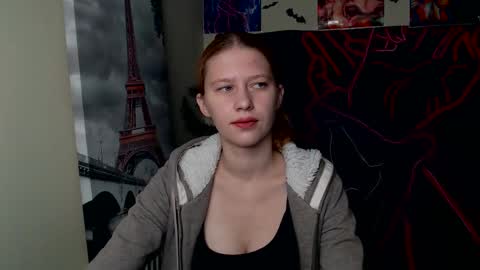 Snapshot of crystalgirl__ chatting on October 2025 06:25:02 AM Stella online show from October 2025 06:25:02 AM