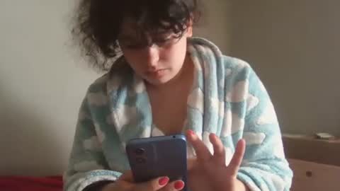 Snapshot of crystalhouse444 chatting on July 2026 04:11:02 PM crystalhouse444 online show from July 2026 04:11:02 PM