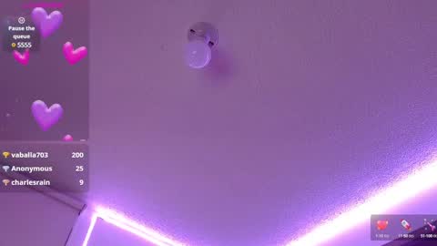 Snapshot of crystalitesq chatting on February 2025 01:54:01 AM Olivia online show from February 2025 01:54:01 AM