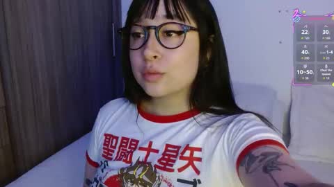 Snapshot of crystalitesq chatting on October 2025 01:07:02 AM Olivia online show from October 2025 01:07:02 AM