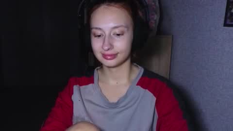 Snapshot of crystallkris chatting on September 2025 02:11:02 AM Kristina online show from September 2025 02:11:02 AM