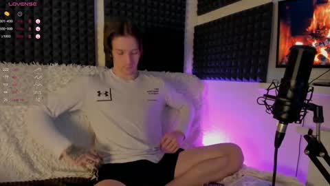 Crys online show from December 2024 08:58:02 PM