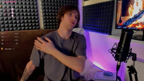 Crys online show from December 2024 09:05:02 PM