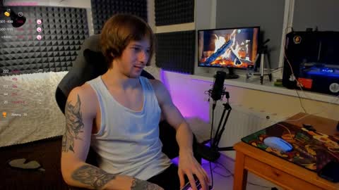 Crys online show from December 2024 09:20:02 PM