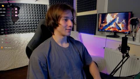 Crys online show from December 2024 07:52:02 PM