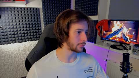 Crys online show from January 2025 08:04:02 PM