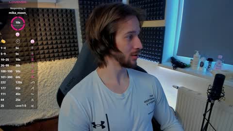 Crys online show from February 2025 08:13:02 AM