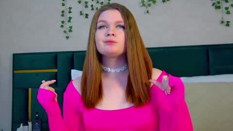 Snapshot of crystallyons chatting on February 2025 12:39:02 PM Crystal online show from February 2025 12:39:02 PM