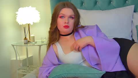 Snapshot of crystallyons chatting on February 2025 02:38:01 PM Crystal online show from February 2025 02:38:01 PM