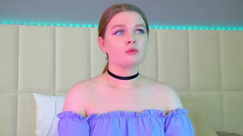 Snapshot of crystallyons chatting on March 2025 05:05:01 PM Crystal online show from March 2025 05:05:01 PM