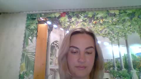 Julianna online show from March 2026 08:14:02 AM