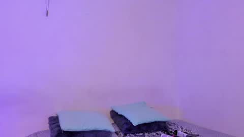 Snapshot of crystalvazquez chatting on November 2025 12:38:02 PM Soy Crystal online show from November 2025 12:38:02 PM