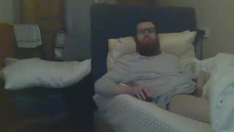 Snapshot of cs014g8493 chatting on March 2025 12:11:01 AM chris online show from March 2025 12:11:01 AM