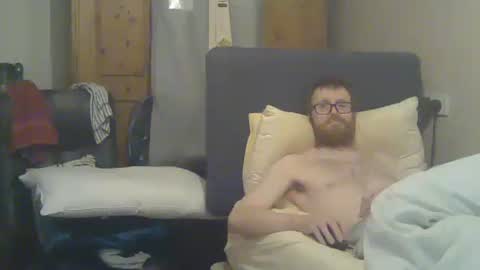 Snapshot of cs014g8493 chatting on September 2025 11:38:01 PM chris online show from September 2025 11:38:01 PM