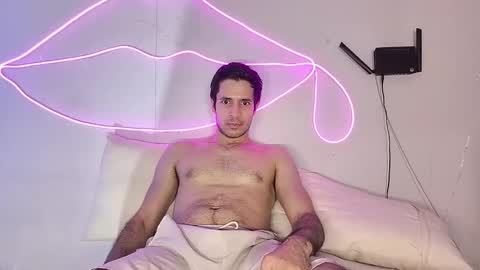 cshunderlick online show from March 2026 04:27:01 AM