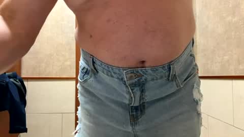 Cubantooo online show from July 2026 06:28:01 PM