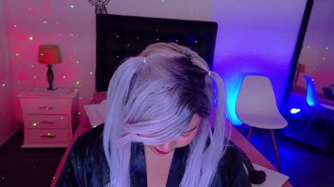 Snapshot of cuckoldlover69_ chatting on January 2025 06:24:01 AM cuckoldlover69_ online show from January 2025 06:24:01 AM