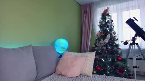 Snapshot of cuddle_kitten chatting on December 2024 07:33:02 AM Alexia online show from December 2024 07:33:02 AM