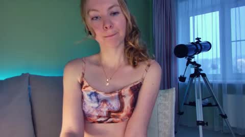Snapshot of cuddle_kitten chatting on January 2025 06:14:01 AM Alexia online show from January 2025 06:14:01 AM