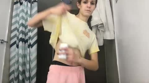 Snapshot of cuddleavenue chatting on September 2025 01:20:01 AM cuddleavenue online show from September 2025 01:20:01 AM