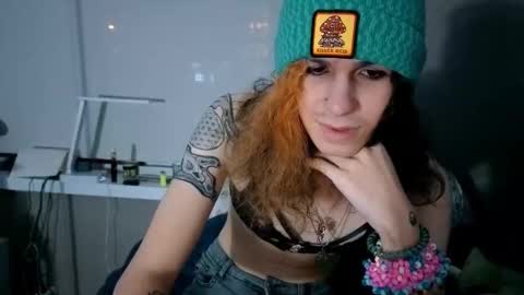 Snapshot of cuddleavenue chatting on November 2025 03:06:01 AM cuddleavenue online show from November 2025 03:06:01 AM